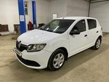 Renault Sandero 2015 года за 3 200 000 тг. в Актобе