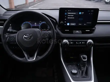 Toyota RAV4 2023 года за 17 500 000 тг. в Караганда – фото 18
