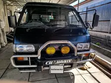 Mitsubishi Delica, 1991