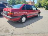 Volkswagen Passat 1992 годаүшін1 070 000 тг. в Усть-Каменогорск – фото 3