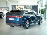 Volkswagen Touareg 2025 года за 41 750 000 тг. в Актобе – фото 4