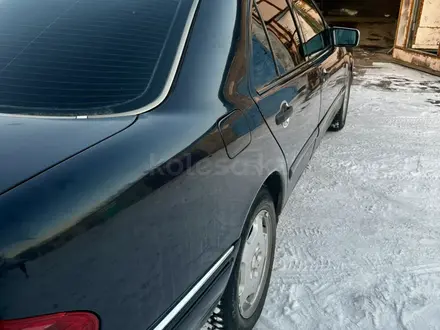 Mercedes-Benz E 320 1996 года за 2 500 000 тг. в Караганда – фото 5