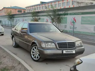 Mercedes-Benz S-Class, 1993