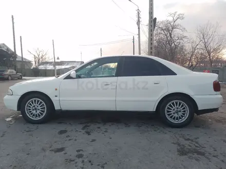 Audi A4 1996 года за 1 850 000 тг. в Тараз – фото 4