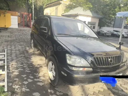 Lexus RX 300 1999 года за 3 800 000 тг. в Алматы – фото 3