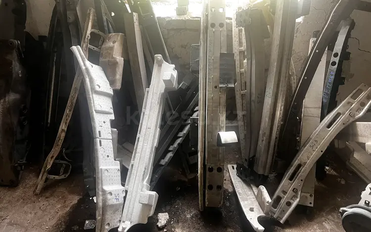 Усилители наполнители бампера за 15 500 тг. в Усть-Каменогорск