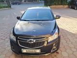 Chevrolet Cruze 2013 года за 2 800 000 тг. в Караганда – фото 2