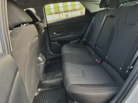 Hyundai Elantra 2022 года за 6 890 000 тг. в Алматы – фото 16