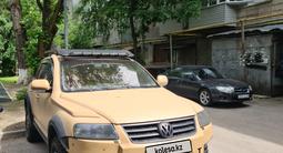 Volkswagen Touareg 2004 года за 8 000 000 тг. в Алматы – фото 4