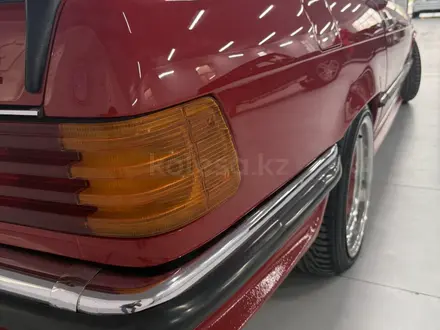 Mercedes-Benz SL 560 1987 года за 25 000 000 тг. в Шымкент – фото 60