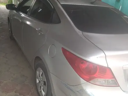 Hyundai Solaris 2011 года за 2 700 000 тг. в Алматы – фото 3