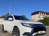 Mitsubishi Outlander 2022 годаfor9 200 000 тг. в Караганда