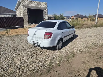ВАЗ (Lada) Granta 2190 2017 года за 2 600 000 тг. в Актобе – фото 3