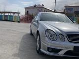 Mercedes-Benz E 320 2003 годаүшін4 000 000 тг. в Актау – фото 4