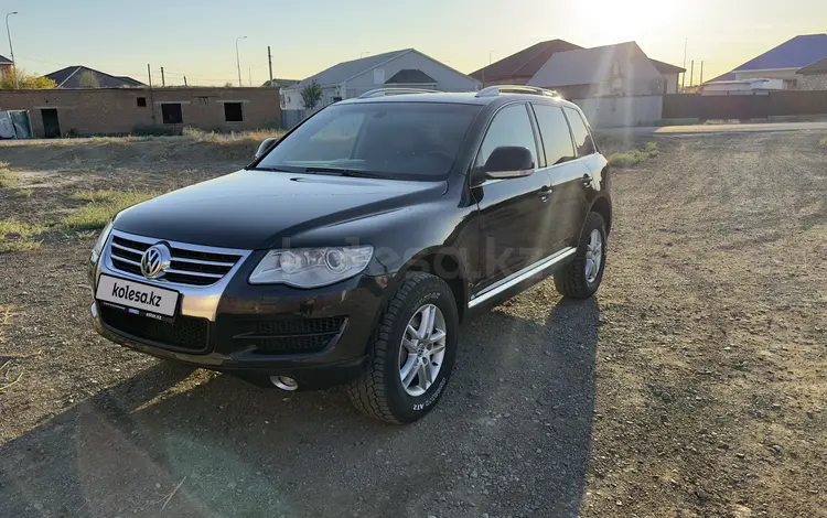 Volkswagen Touareg 2007 года за 6 500 000 тг. в Атырау