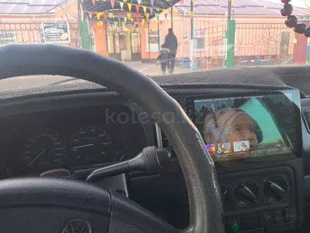 Volkswagen Golf 1993 года за 800 000 тг. в Тараз – фото 3
