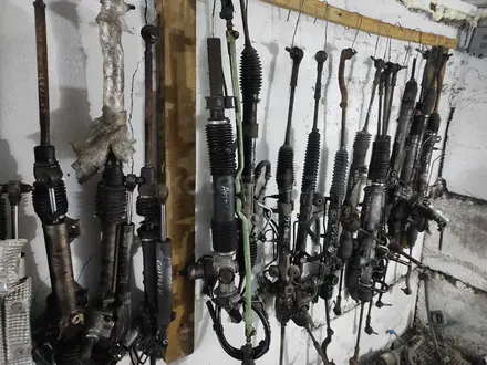 Рейка рулевая за 12 500 тг. в Алматы