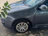 Volkswagen Jetta 2010 годаүшін3 500 000 тг. в Шымкент – фото 3