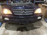 W163 ML350 рестайлинг бампер за 200 000 тг. в Алматы