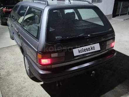Volkswagen Passat 1992 года за 2 450 000 тг. в Кызылорда – фото 2