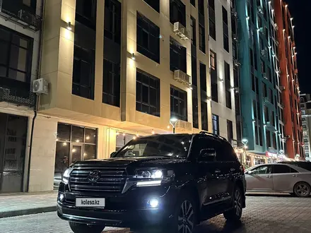 Toyota Land Cruiser 2018 года за 43 000 000 тг. в Актау – фото 69