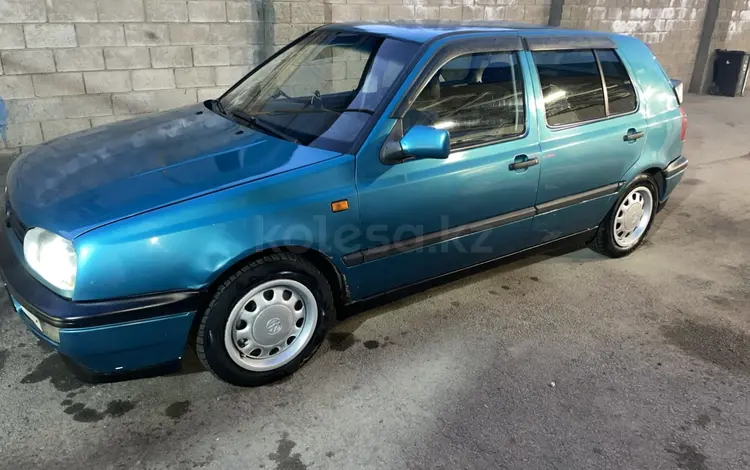 Volkswagen Golf 1993 года за 1 450 000 тг. в Алматы