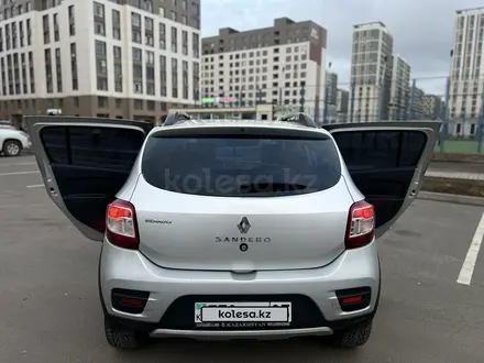 Renault Sandero Stepway 2015 года за 4 999 930 тг. в Астана – фото 24