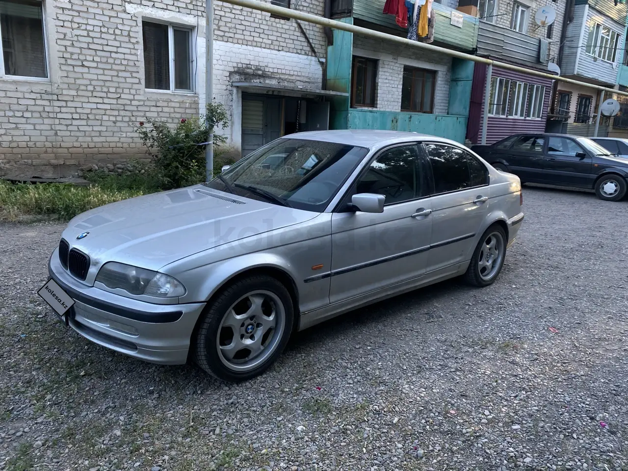 BMW 3 Series, 1998