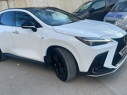 Lexus NX 350 2023 года за 34 900 000 тг. в Актау – фото 3