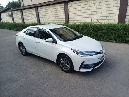 Toyota Corolla 2018 года за 9 100 000 тг. в Алматы – фото 5