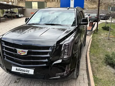 Cadillac Escalade 2019 года за 41 700 000 тг. в Алматы – фото 2