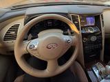 Infiniti QX70 2014 года за 14 500 000 тг. в Астана