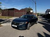 Volkswagen Passat 2020 года за 10 300 000 тг. в Алматы