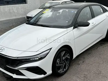 Hyundai Elantra 2024 года за 7 900 000 тг. в Алматы