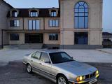 BMW 520 1993 года за 2 600 000 тг. в Шымкент
