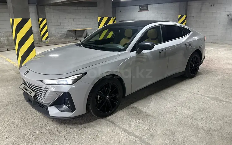 Changan UNI-V 2023 года за 8 100 000 тг. в Алматы