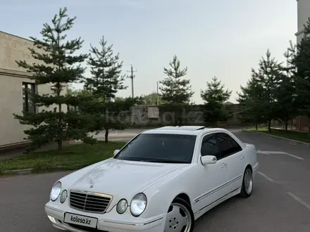 Mercedes-Benz E 320 2000 года за 6 500 000 тг. в Алматы – фото 12