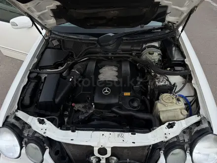 Mercedes-Benz E 320 2000 года за 6 500 000 тг. в Алматы – фото 8
