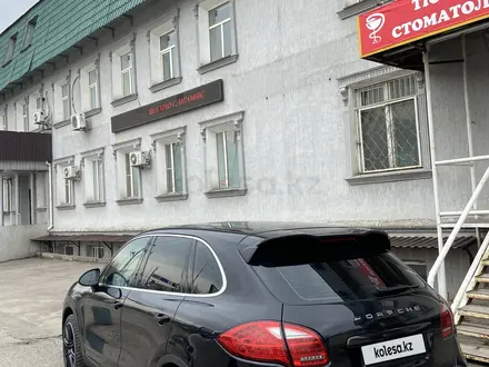 Porsche Cayenne 2011 года за 17 000 000 тг. в Алматы – фото 4