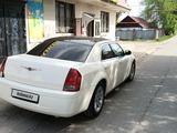 Chrysler 300C 2005 годаүшін4 350 000 тг. в Алматы – фото 2