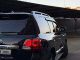 Toyota Land Cruiser 2013 года за 19 500 000 тг. в Актобе – фото 3
