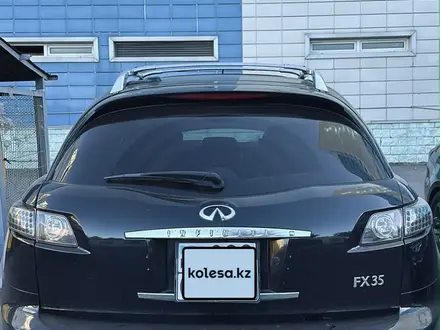 Infiniti FX35 2005 года за 4 700 000 тг. в Астана – фото 2