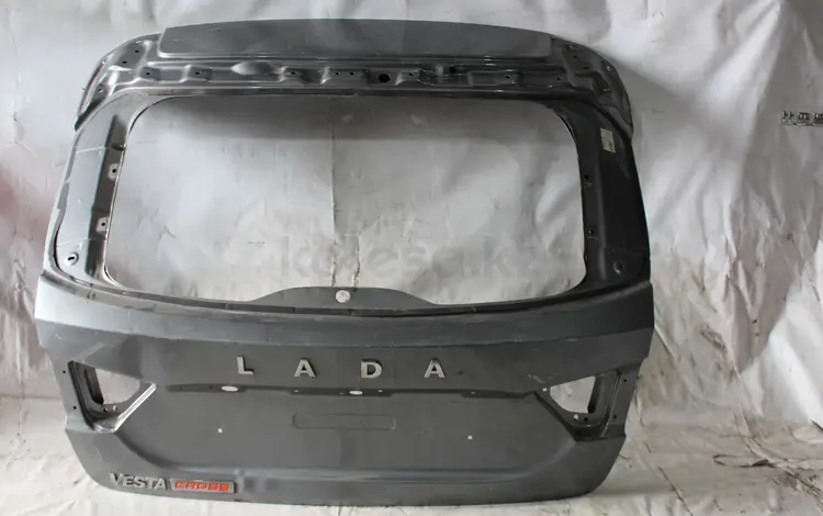 Крышка багажника Lada Vesta Cross за 100 000 тг. в Караганда