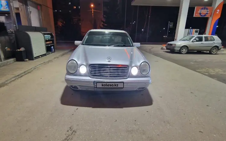 Mercedes-Benz E 200 1998 годаүшін3 500 000 тг. в Петропавловск