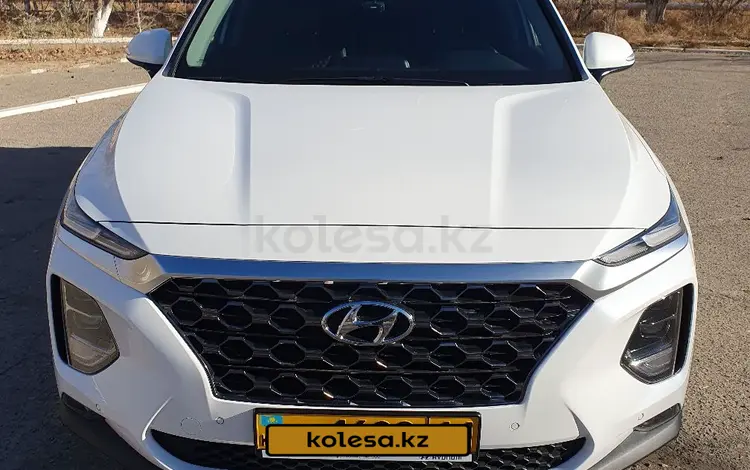 Hyundai Santa Fe 2020 года за 16 000 000 тг. в Байконыр