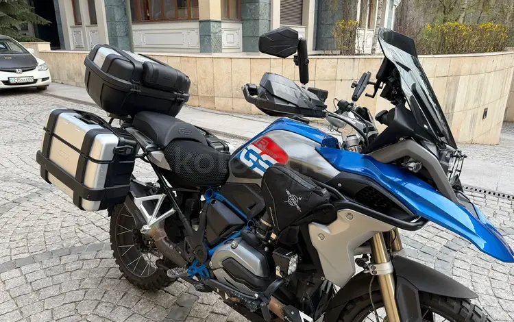 BMW  R 1200 GS 2017 года за 9 500 000 тг. в Алматы