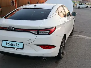 JAC J7