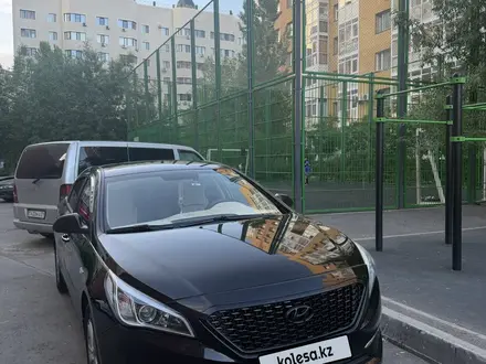 Hyundai Sonata 2014 года за 6 100 000 тг. в Астана – фото 2