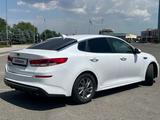 Kia Optima 2018 года за 7 500 000 тг. в Алматы – фото 3