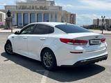 Kia Optima 2018 года за 7 500 000 тг. в Алматы – фото 2